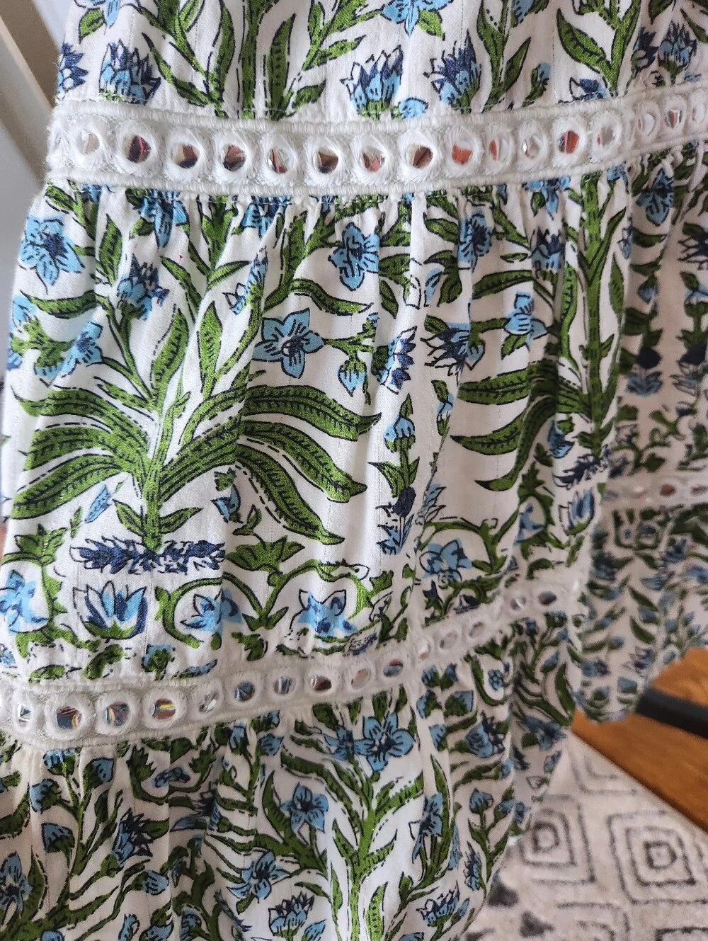 SAYLOR White Floral Puff-Sleeve Mini Dress with Green Print - Picture 9 of 16